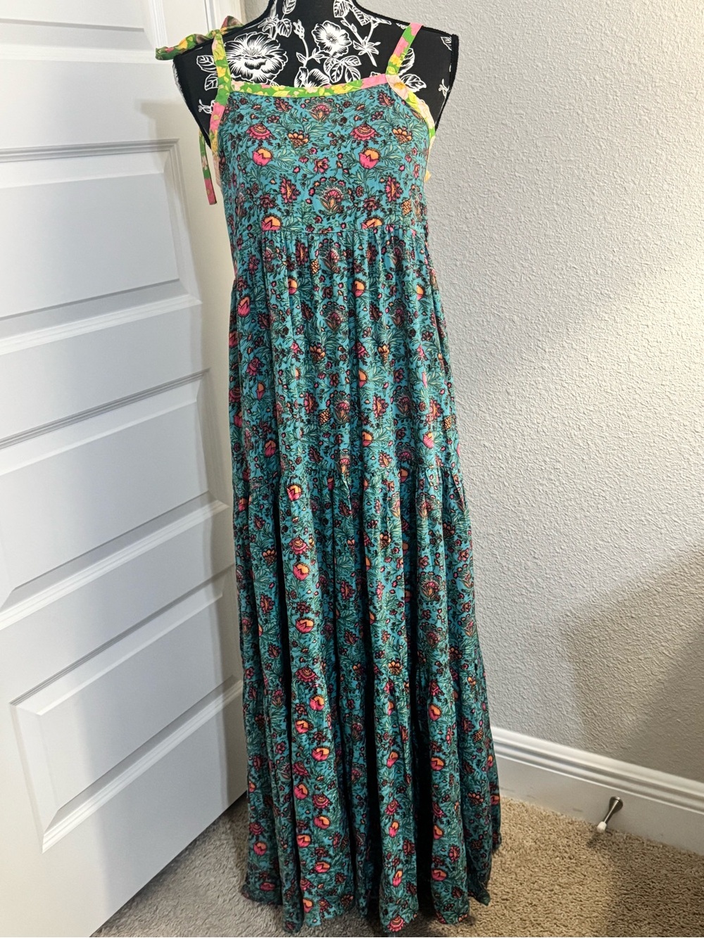 Natural Life Floral Tie Strap Maxi Dress Blue Pink Boho Size Small - Picture 2 of 9